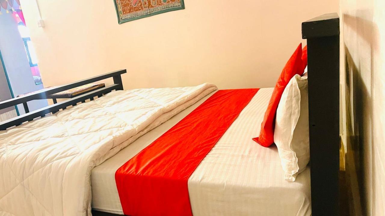 Hotel Dilbar Safari Jaisalmer Bagian luar foto