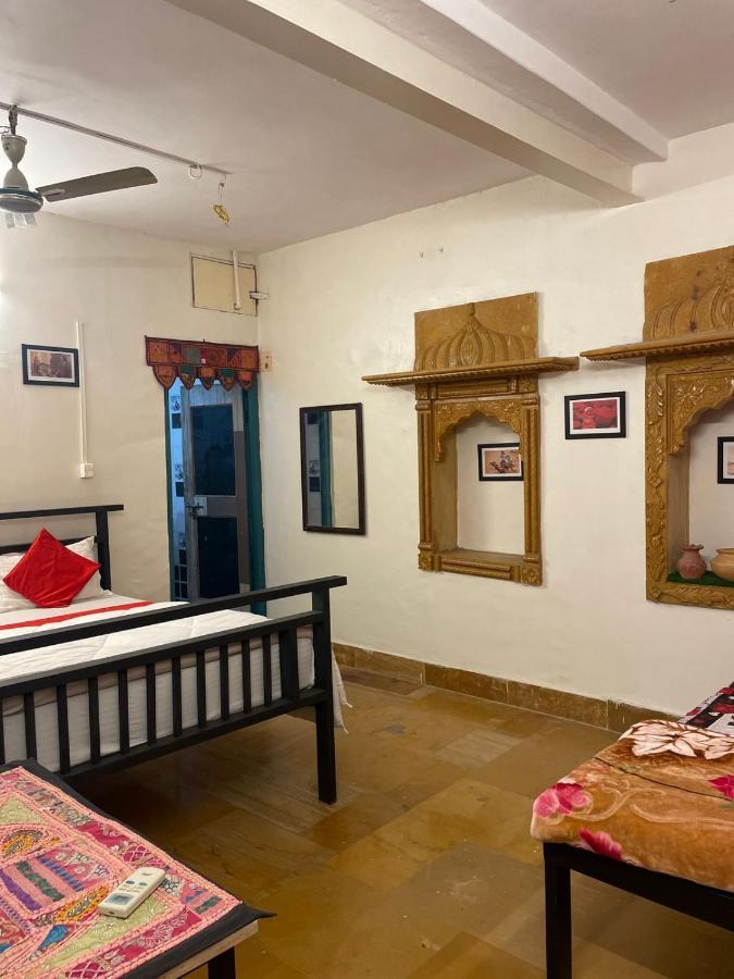 Hotel Dilbar Safari Jaisalmer Bagian luar foto