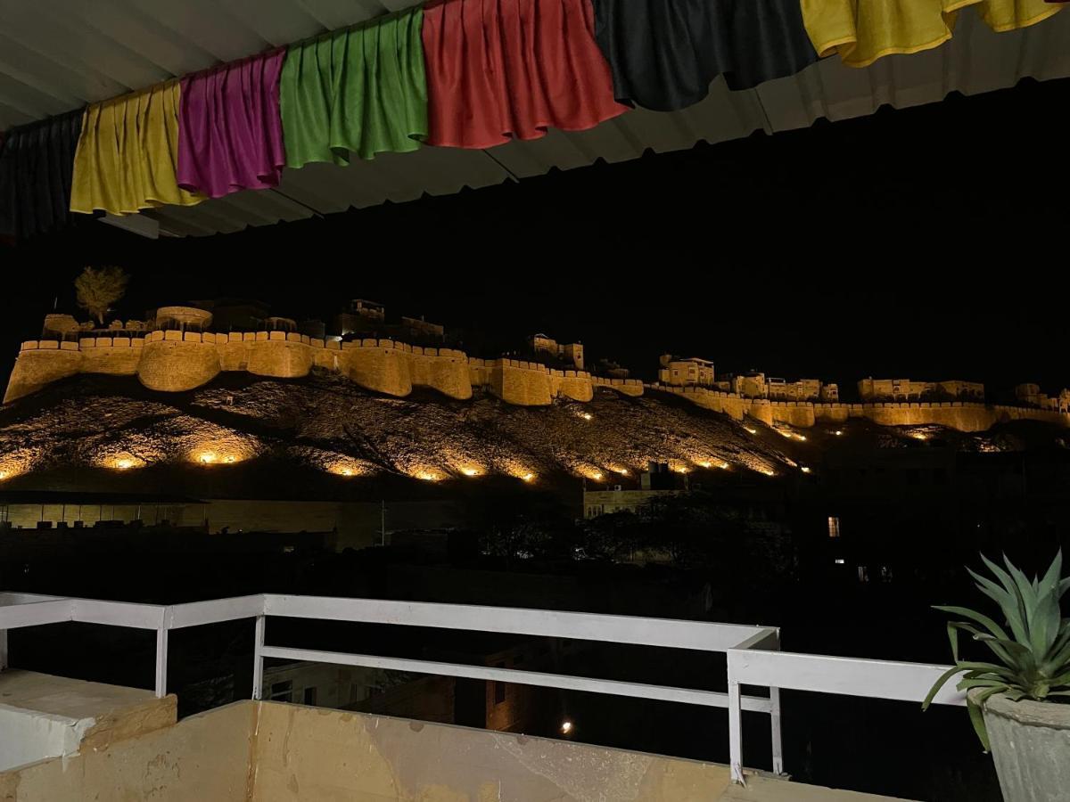 Hotel Dilbar Safari Jaisalmer Bagian luar foto