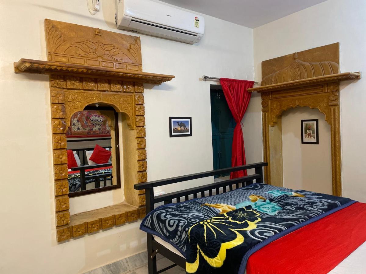 Hotel Dilbar Safari Jaisalmer Bagian luar foto